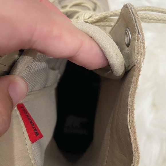 Sorel Women's Caribou OTM Bootie in Ancient Fossil/Chalk waterproof size 9.5 - Picture 7 of 11